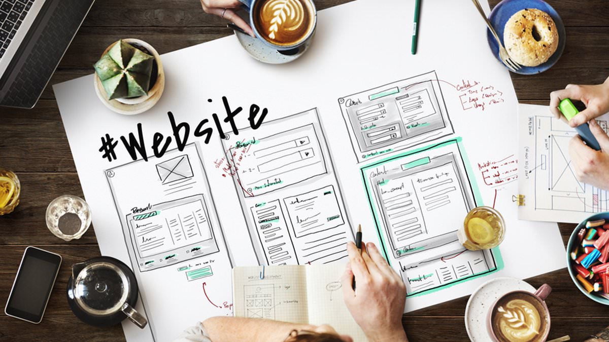 Beda website dan blog
